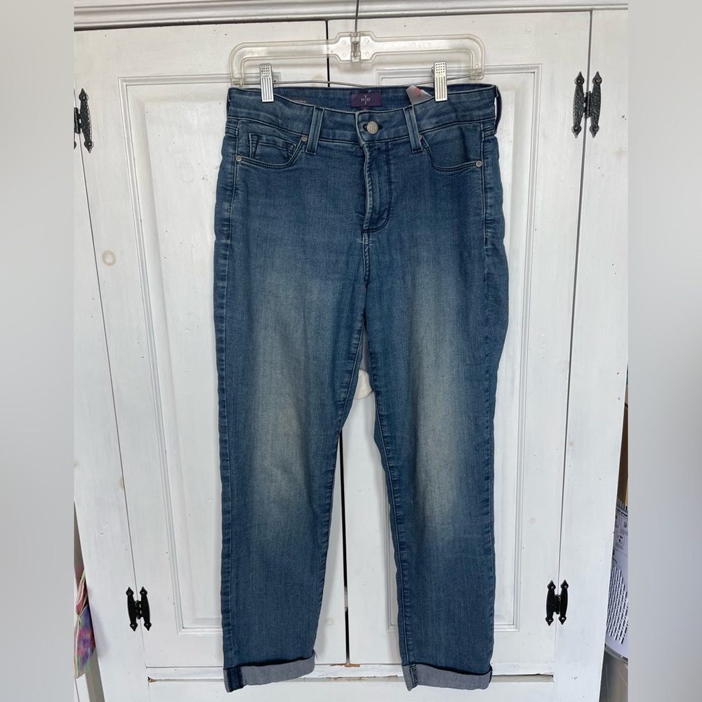 Relaxed boyfriend jeans- cropped.
